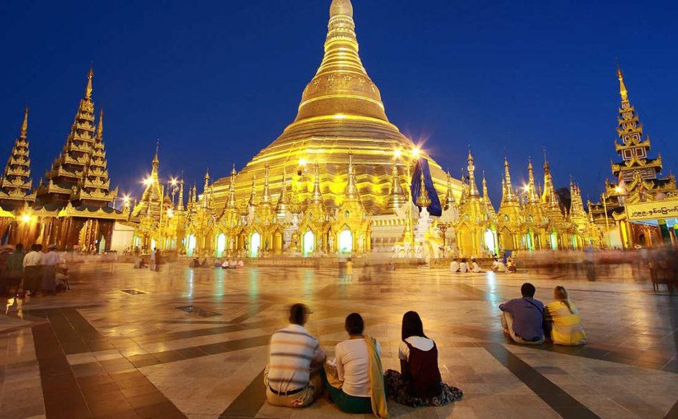 burma tourist attraction_